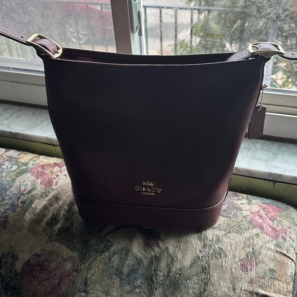 Coach, “JUDE” duffle bag gold hardware/dark wine color - Picture 4 of 8